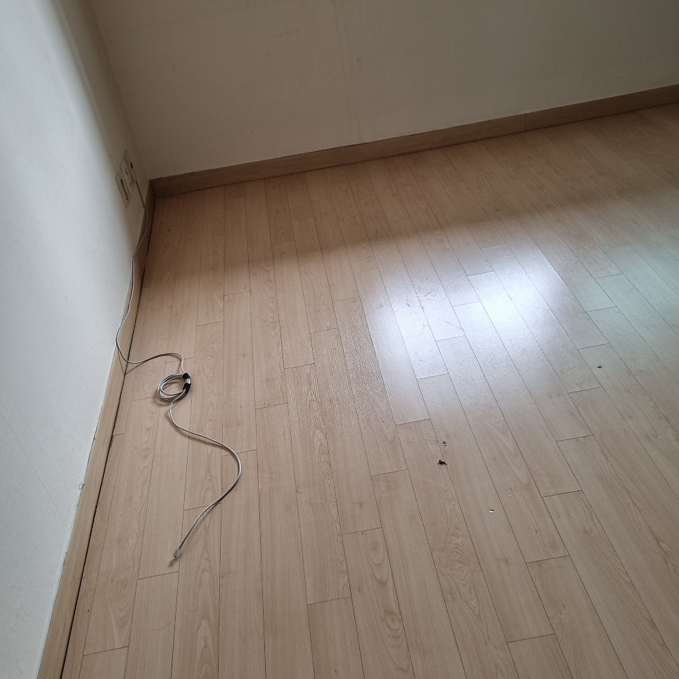 문·문틀 필름 시공 현장 현장 사진 04